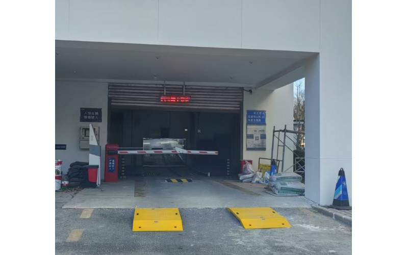 升降機(jī)安全監(jiān)控系統(tǒng)、人數(shù)清點(diǎn)監(jiān)控系統(tǒng)